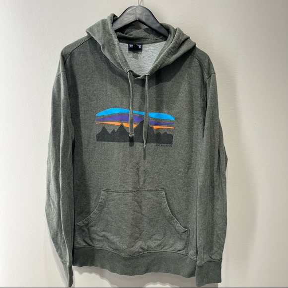 Patagonia Other - Patagonia Hooded Sweatshirt Mens Size M Grey Hoodie Organic Cotton Medium Rare